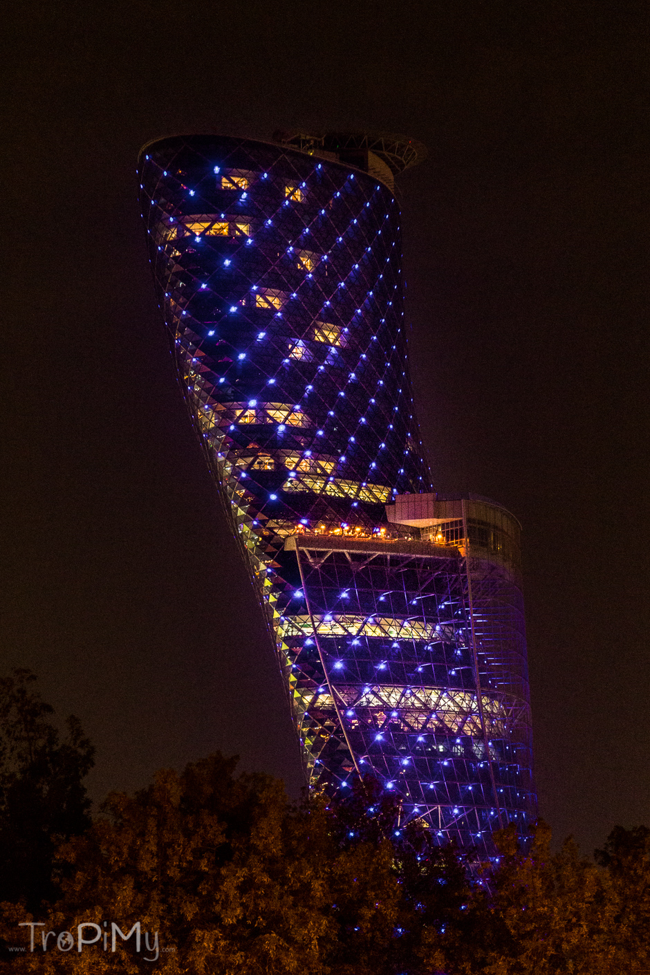 Hyatt Capital Gate Abu Dhabi